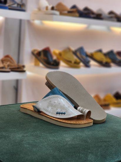 صورة زبيري وطني مطرز مديل م67